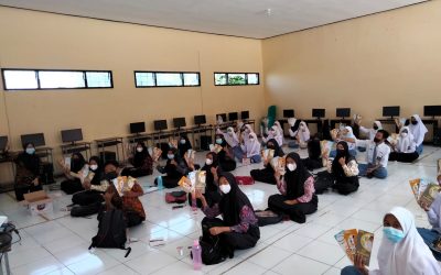 Pengabdian Masyarakat Dosen Prodi S1 Gizi UNUSA berikan Pelatihan Pengukuran Status Gizi dan Edukasi Gizi untuk Kader UKS SMKN 1 SInggahan Tuban